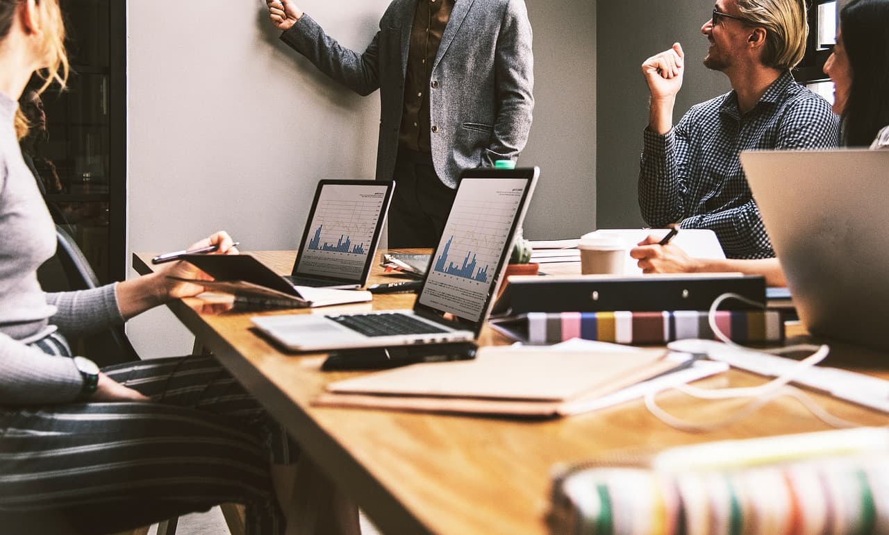 7 Tipps für Unternehmen, um erfolgreich an öffentlichen Ausschreibungen teilzunehmen