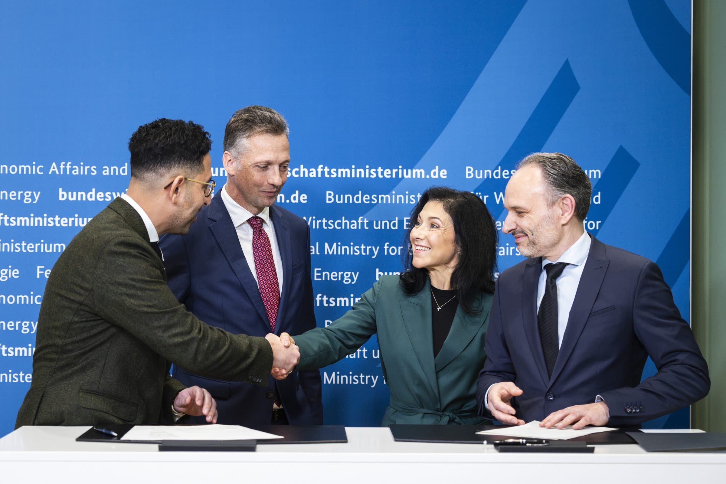 Arx Robotics und Deutz intensivieren Partnerschaft