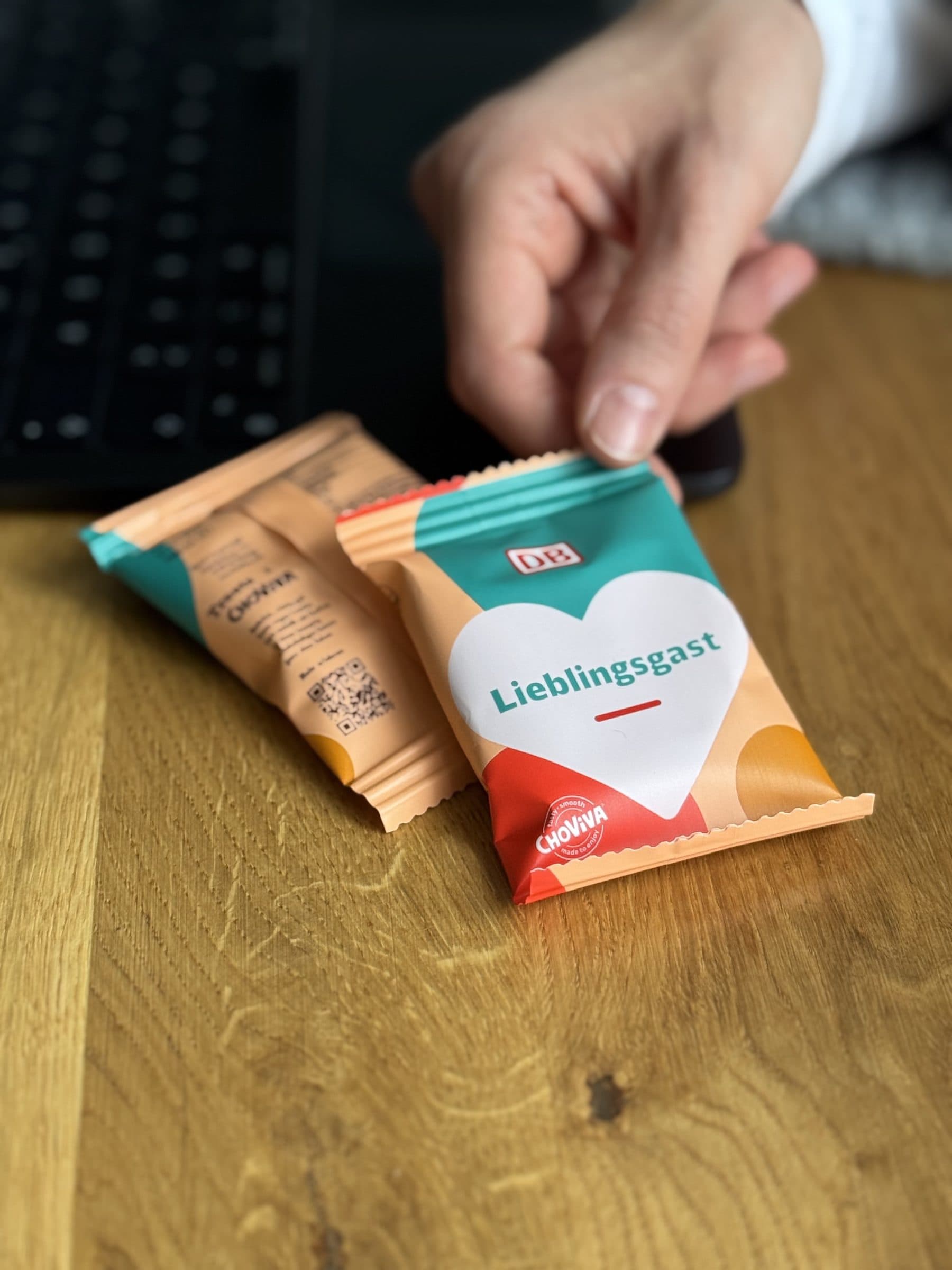 Planet A Foods bringt Choviva in die Deutsche Bahn